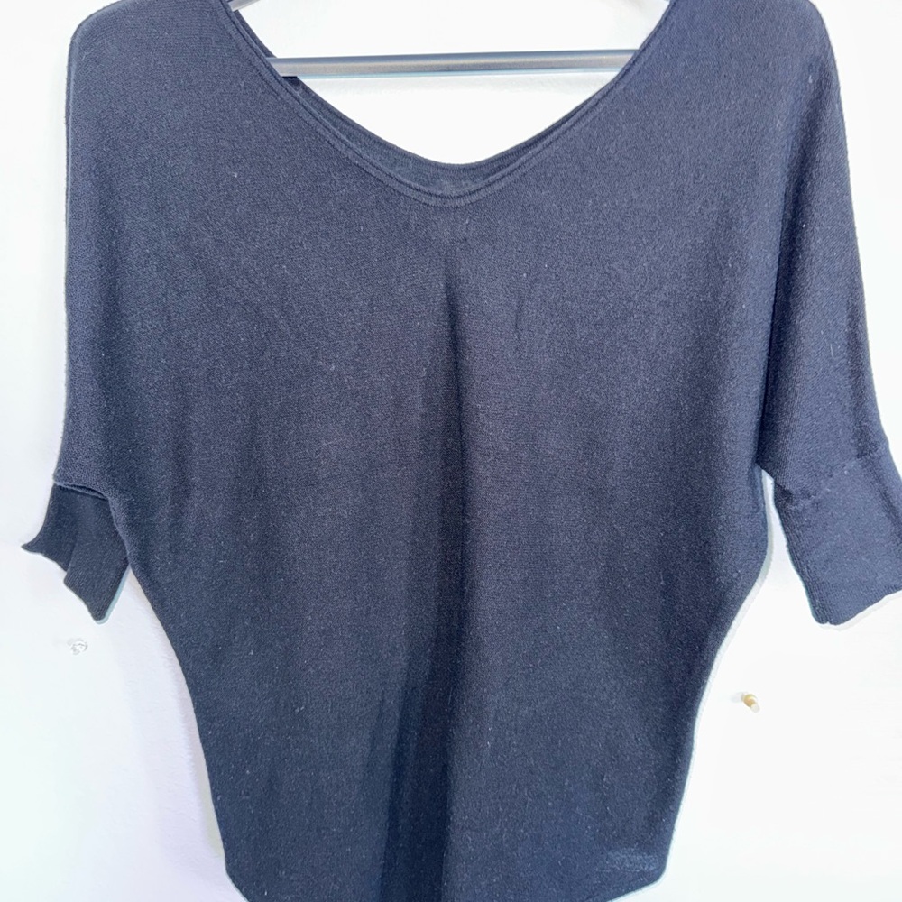 Express Women's Charcoal V-Neck Sweater